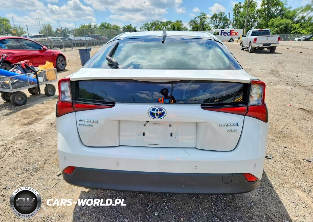 2021 Toyota Prius Xle Awd-E VIN:JTDL9MFU1M3028849 - 6