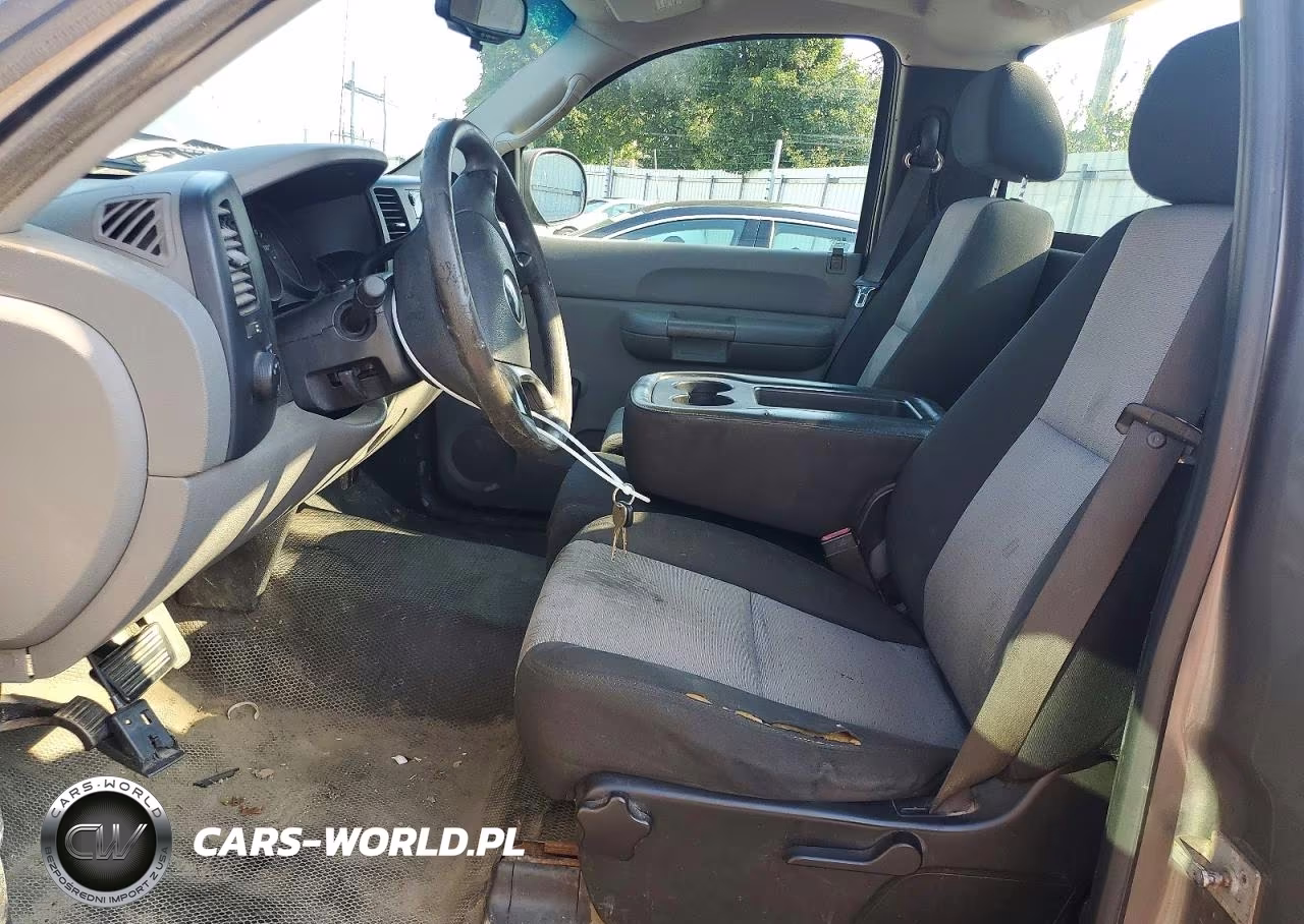 2008 Chevrolet Silverado C1500 VIN:1GCEC14X28Z169003 - 7