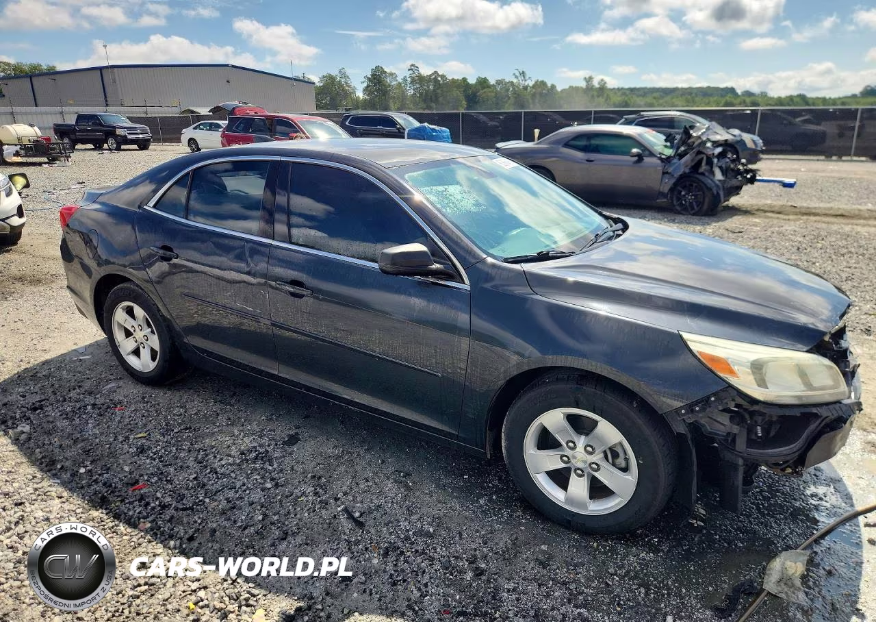 2015 Chevrolet Malibu Ls VIN:1G11B5SL9FF222926 - 4