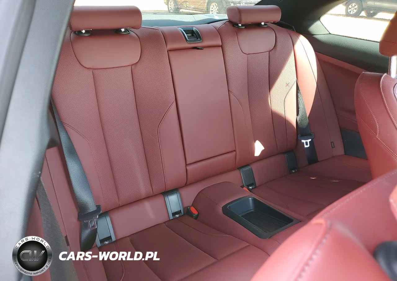 2025 BMW M240Xi VIN:3MW53CM04S8F68699 - 10