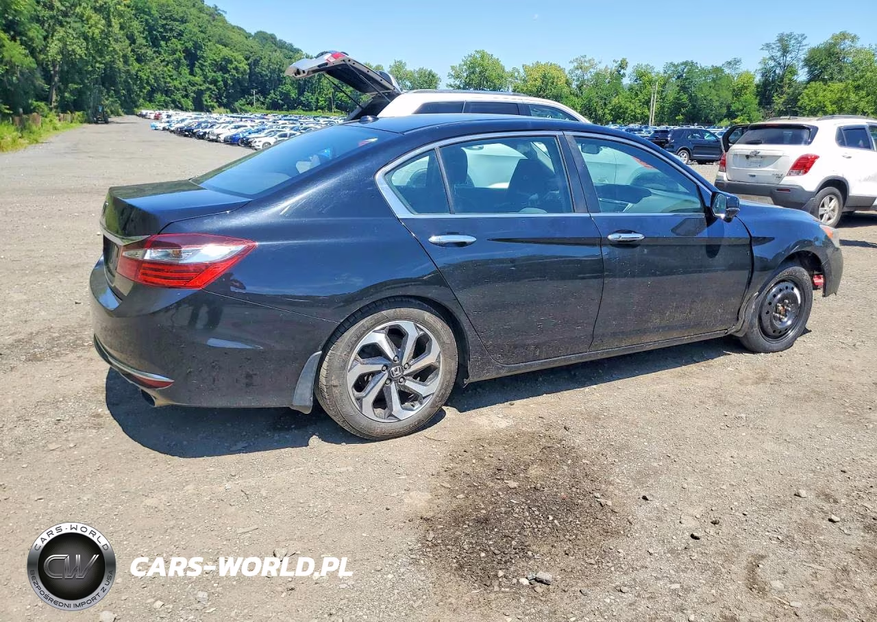 2017 Honda Accord Ex VIN:1HGCR2F7XHA159599 - 3