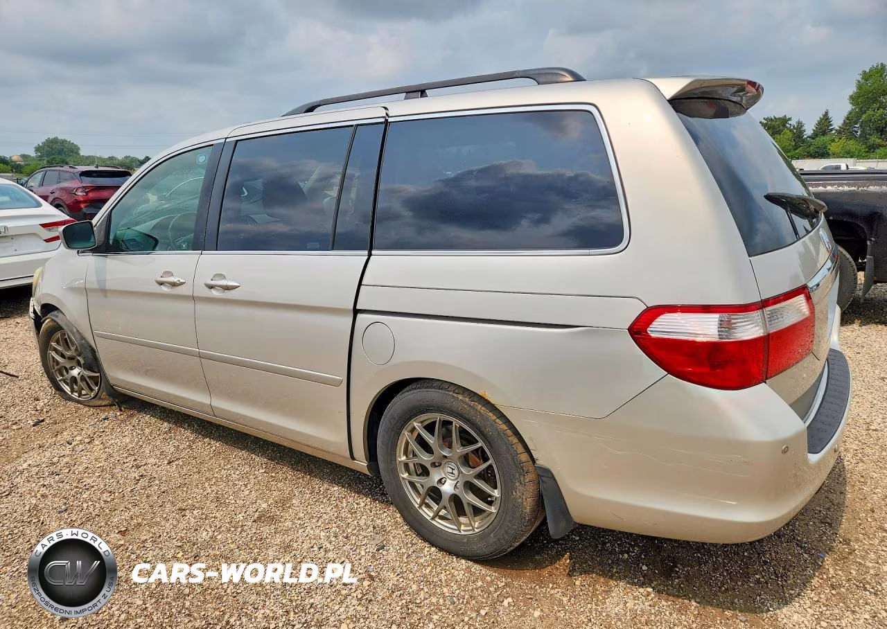 2005 Honda Odyssey Touring VIN:5FNRL38885B107221 - 2