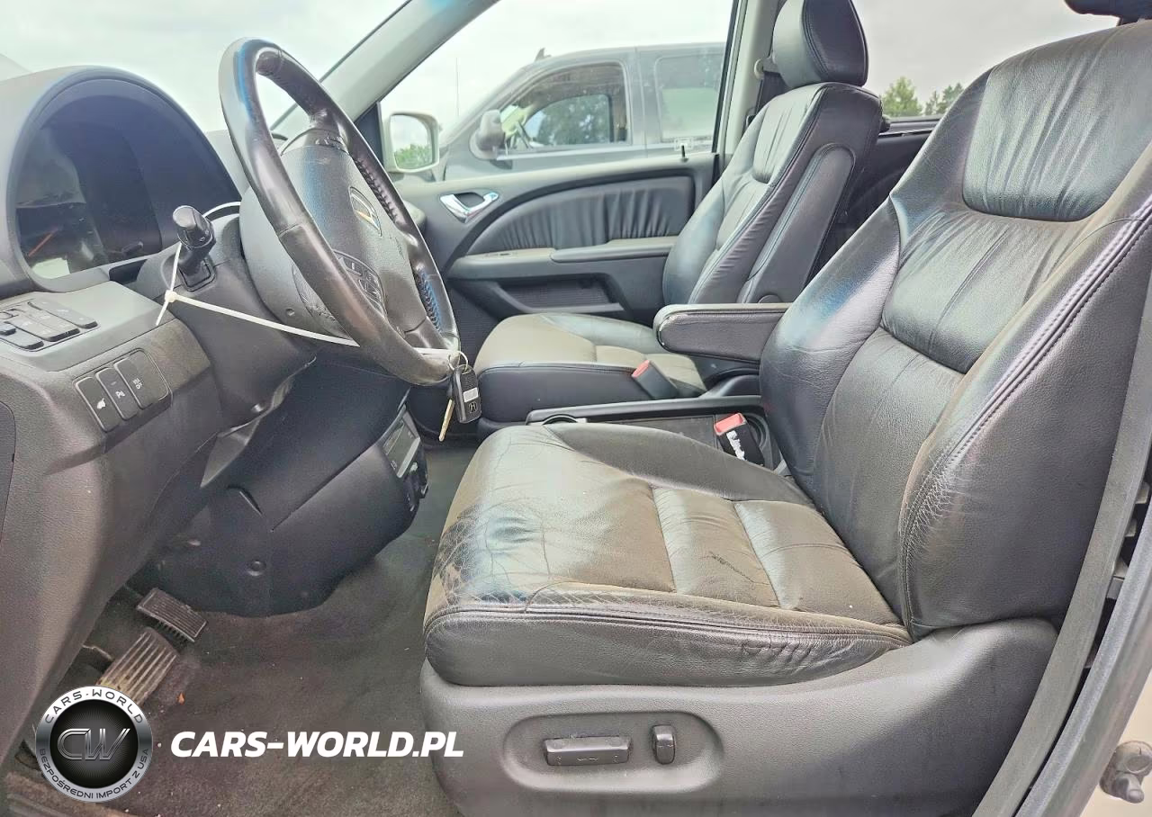 2005 Honda Odyssey Touring VIN:5FNRL38885B107221 - 7