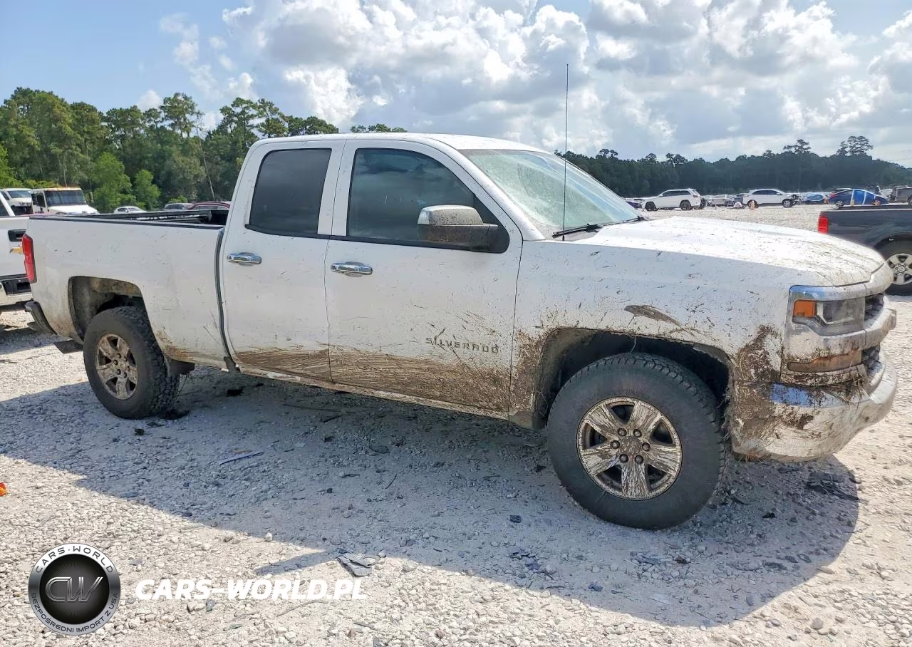 2017 Chevrolet Silverado C1500 VIN:1GCRCNEH7HZ190025 - 4