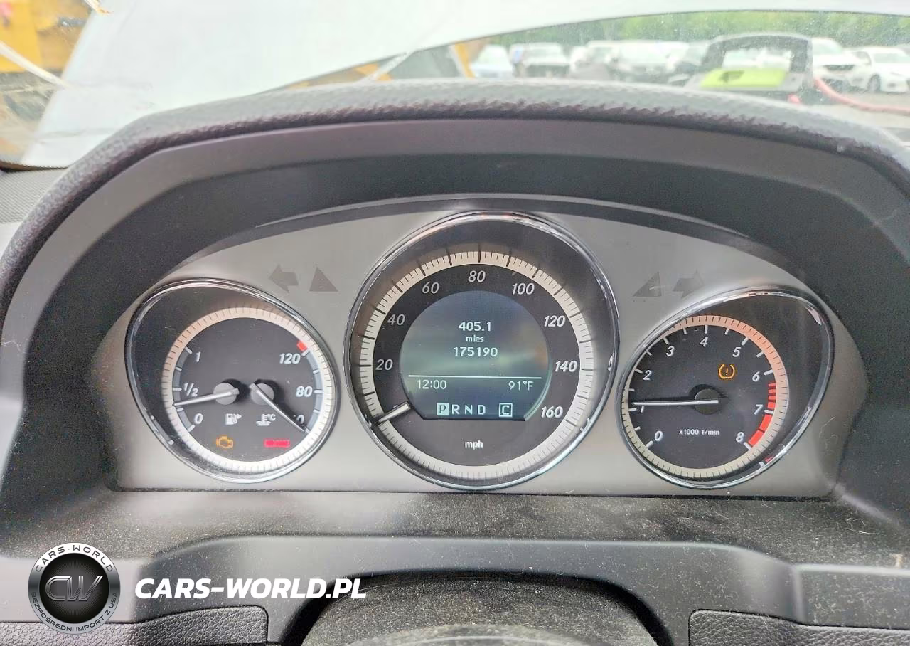2010 Mercedes-Benz C 300 4Matic VIN:WDDGF8BB8AR122098 - 9