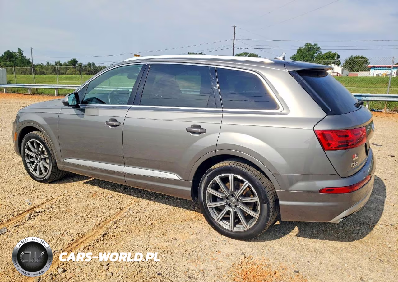 2017 Audi Q7 Premium Plus VIN:WA1LAAF74HD051035 - 2