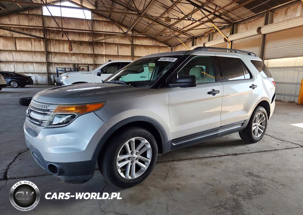 2015 Ford Explorer – zdjęcie 1 z 13