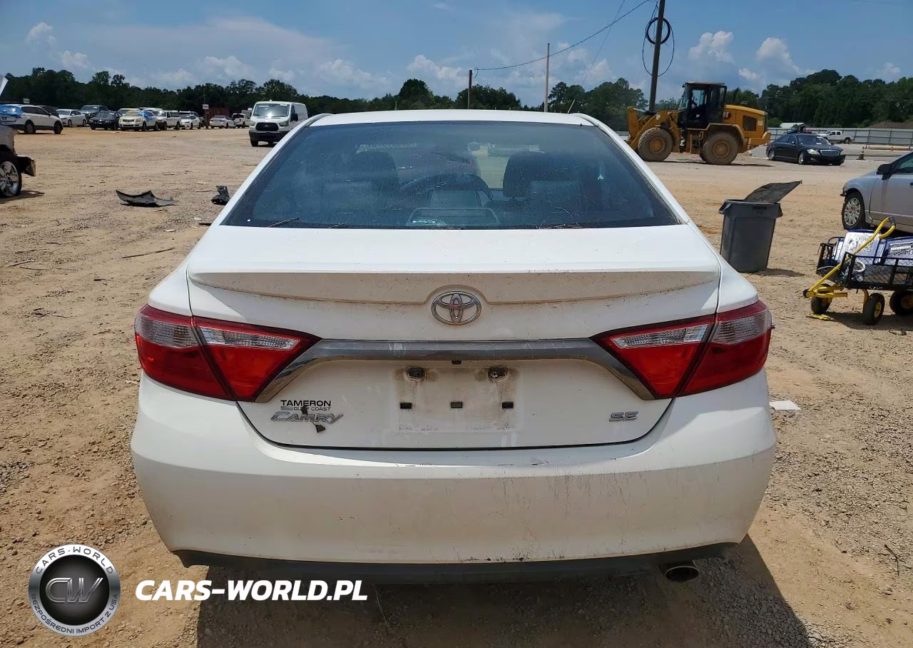 2015 Toyota Camry Se VIN:4T1BF1FK8FU046422 - 6