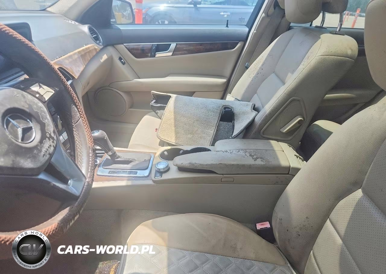 2012 Mercedes-Benz C 250 VIN:WDDGF4HB7CR220879 - 7
