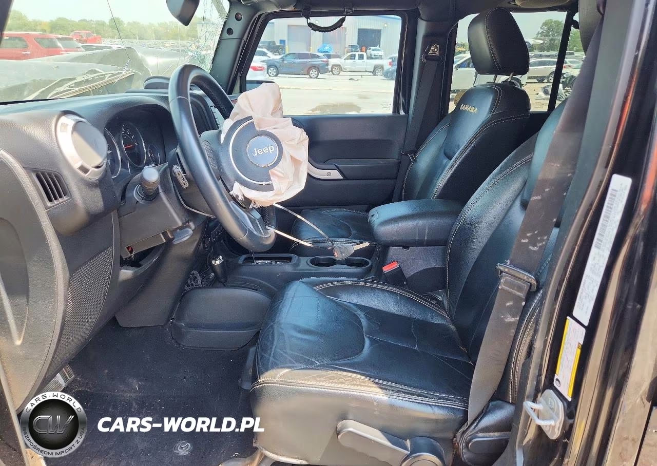 2014 Jeep Wrangler Unlimited Sahara VIN:1C4HJWEG4EL233913 - 7