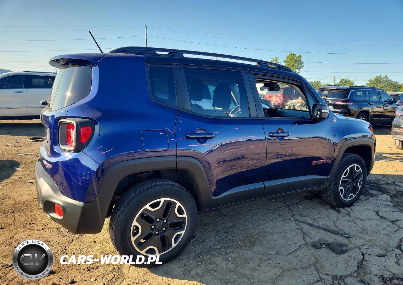 2016 Jeep Renegade Trailhawk VIN:ZACCJBCT4GPD38923 - 3