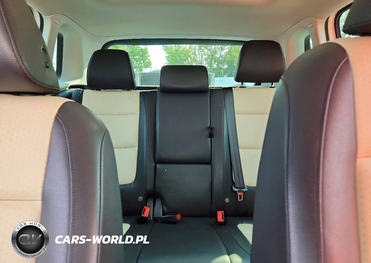 2016 Volkswagen Tiguan S VIN:WVGBV7AX5GW541210 - 10
