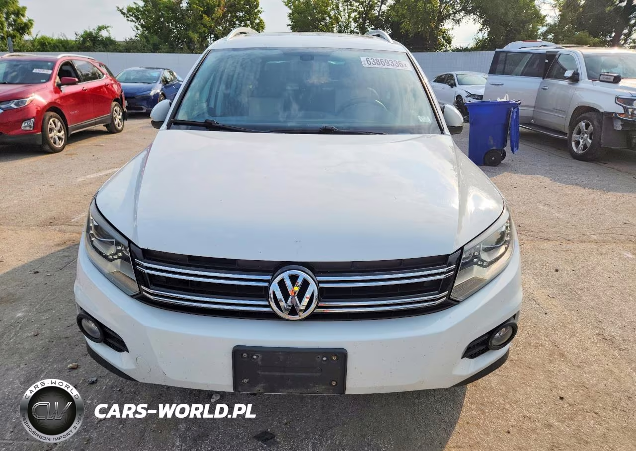 2016 Volkswagen Tiguan S VIN:WVGBV7AX5GW541210 - 5