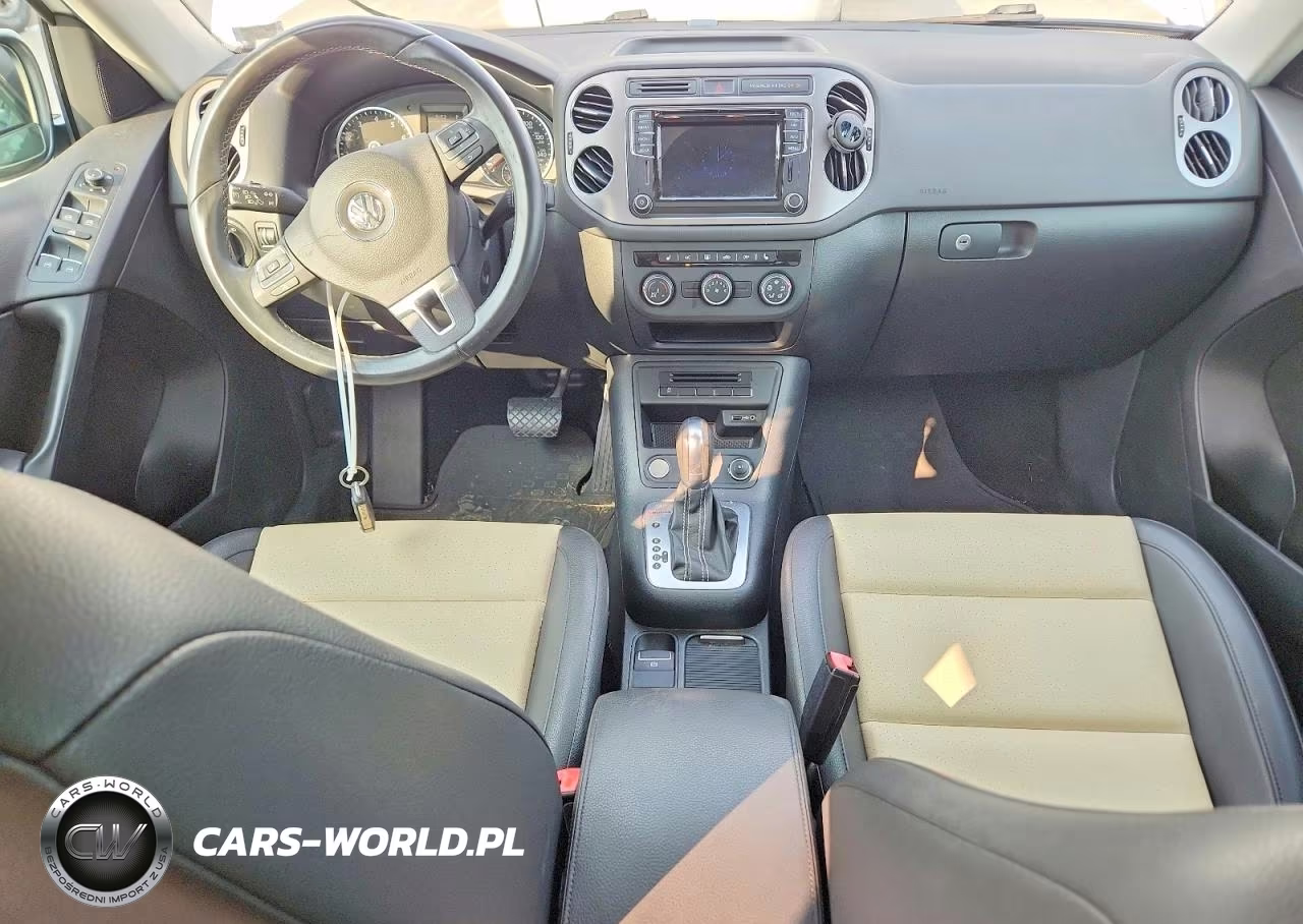 2016 Volkswagen Tiguan S VIN:WVGBV7AX5GW541210 - 8