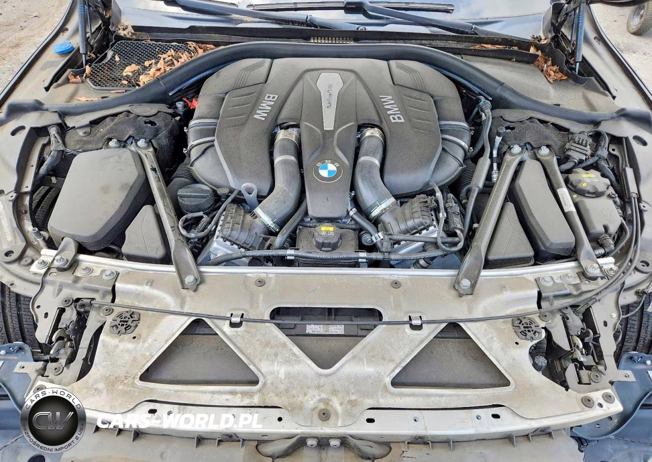 2016 BMW 750 Xi VIN:WBA7F2C52GG419109 - 11