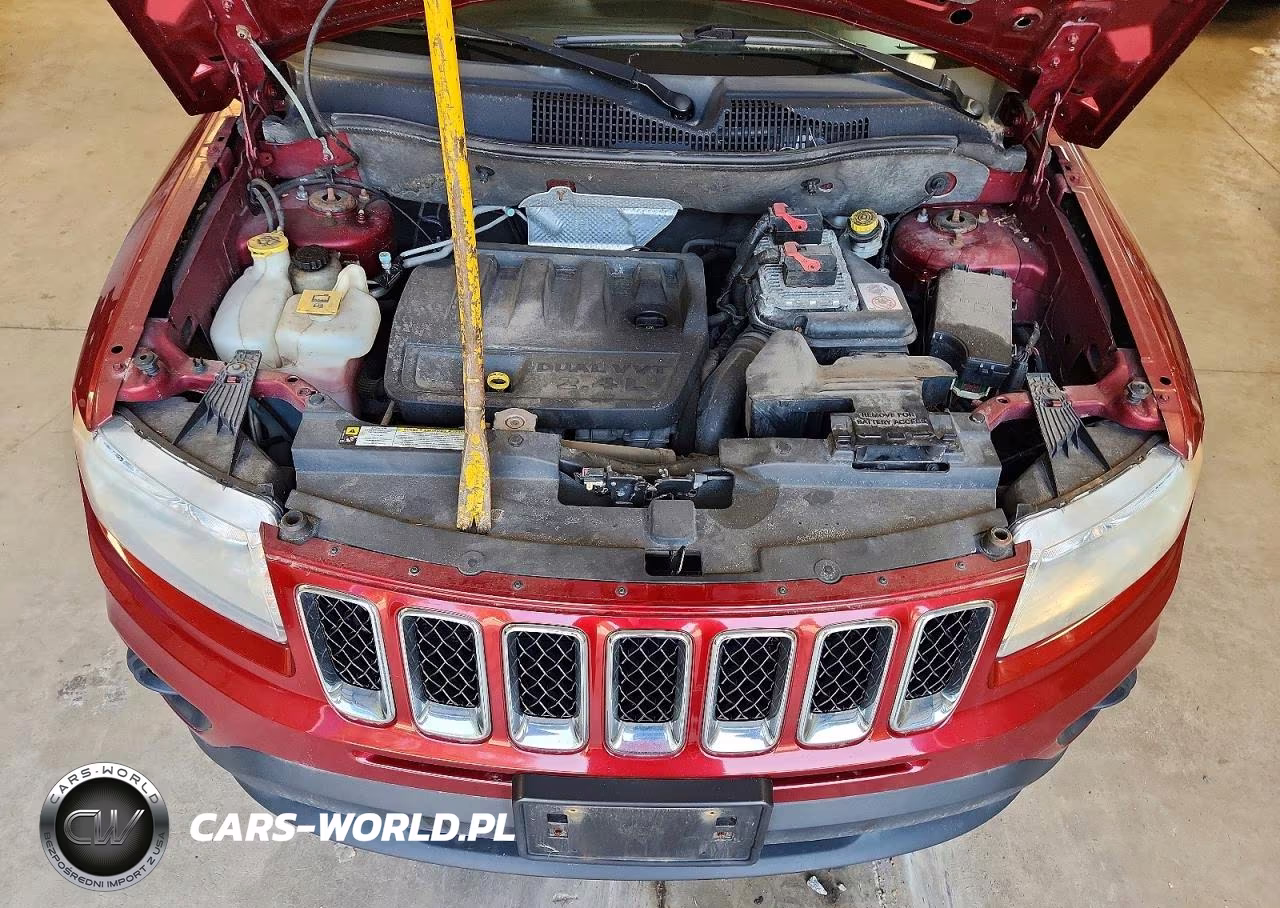 2012 Jeep Compass Latitude VIN:1C4NJDEB3CD572911 - 12