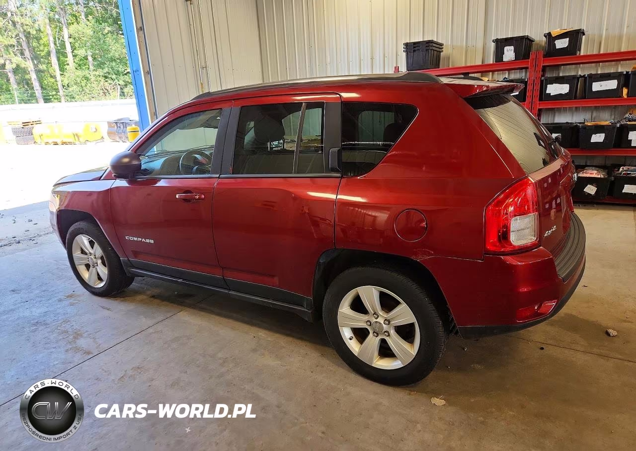 2012 Jeep Compass Latitude VIN:1C4NJDEB3CD572911 - 2