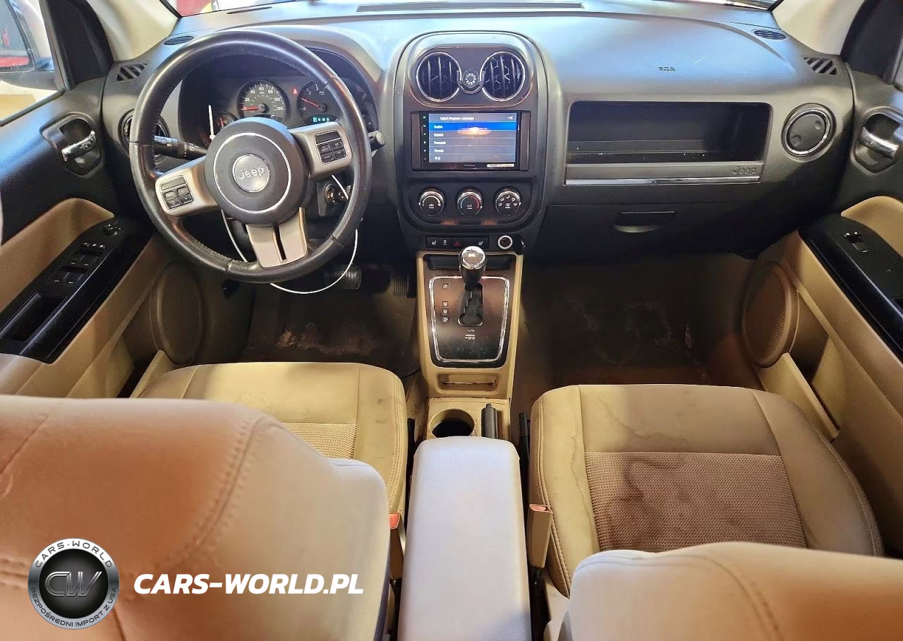 2012 Jeep Compass Latitude VIN:1C4NJDEB3CD572911 - 8