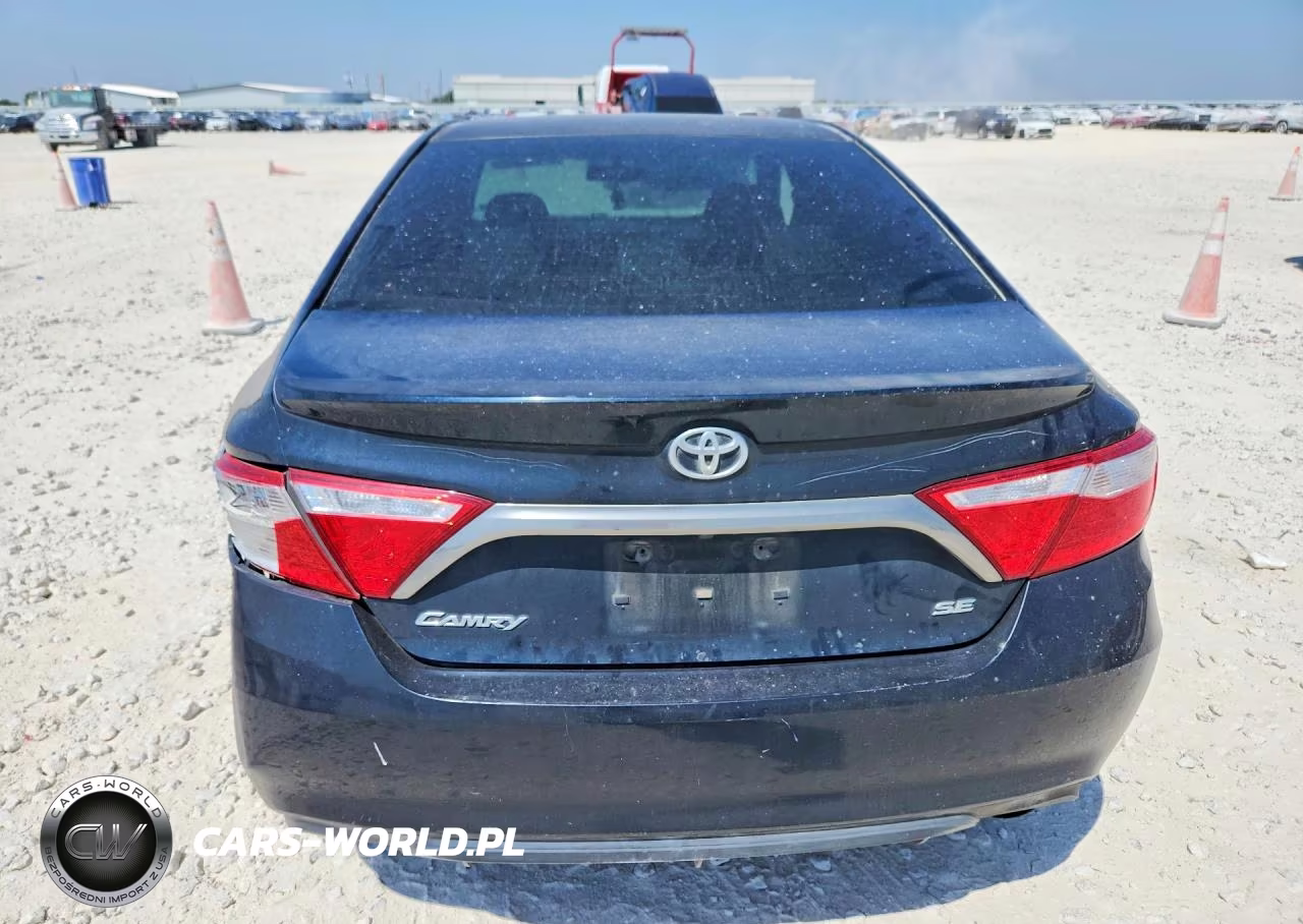 2016 Toyota Camry Se VIN:4T1BF1FK3GU600922 - 6