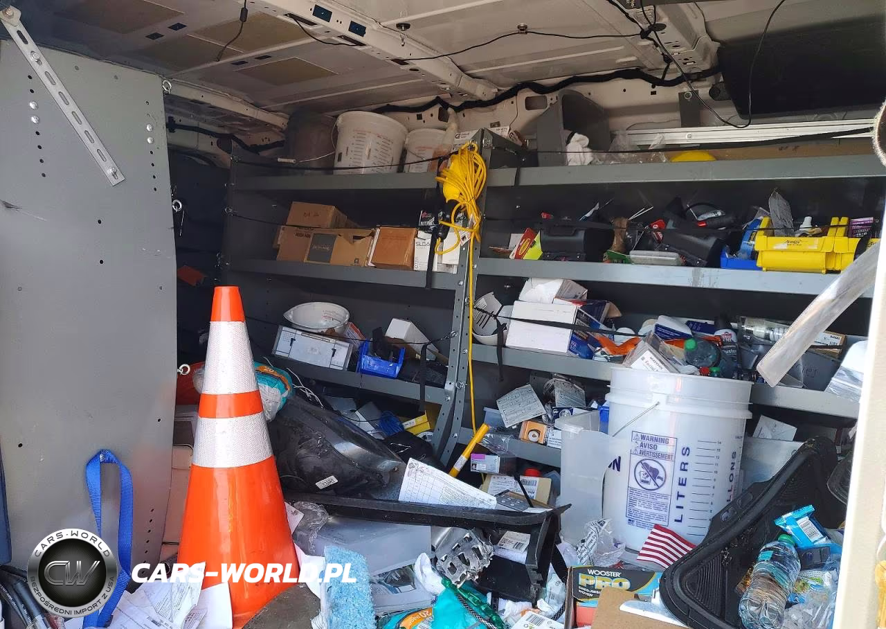 2022 Ford Transit VIN:1FTYE1Y82NKA78280 - 10