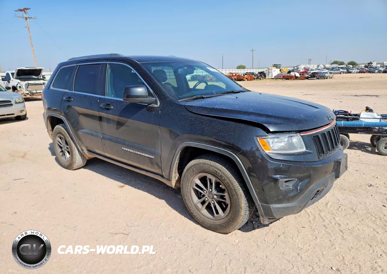 2015 Jeep Grand Cherokee Laredo VIN:1C4RJFAG6FC737956 - 4