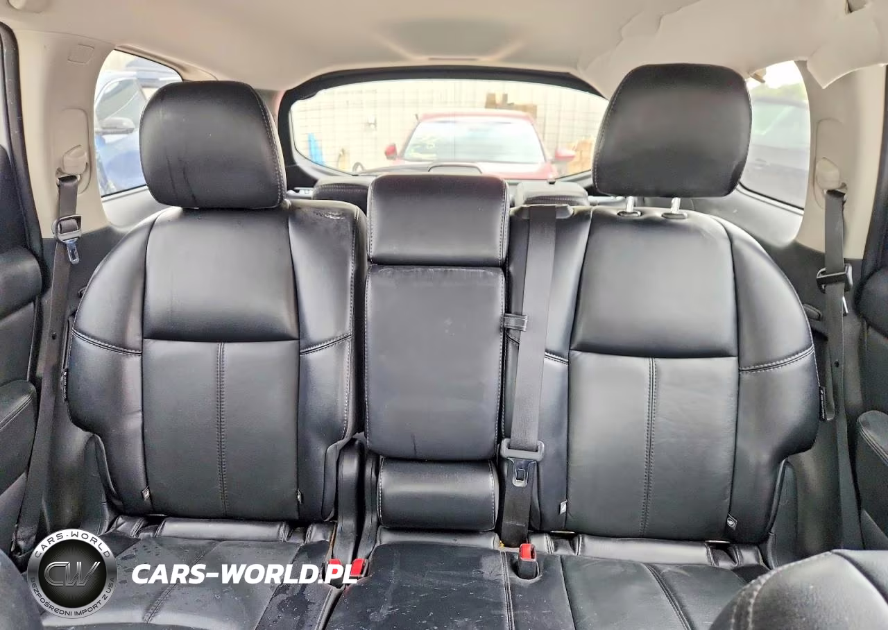 2020 Nissan Pathfinder Sl VIN:5N1DR2CM5LC647008 - 10