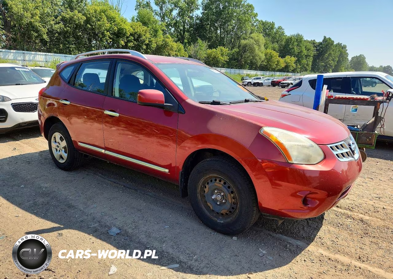 2011 Nissan Rogue S VIN:JN8AS5MV5BW273733 - 4