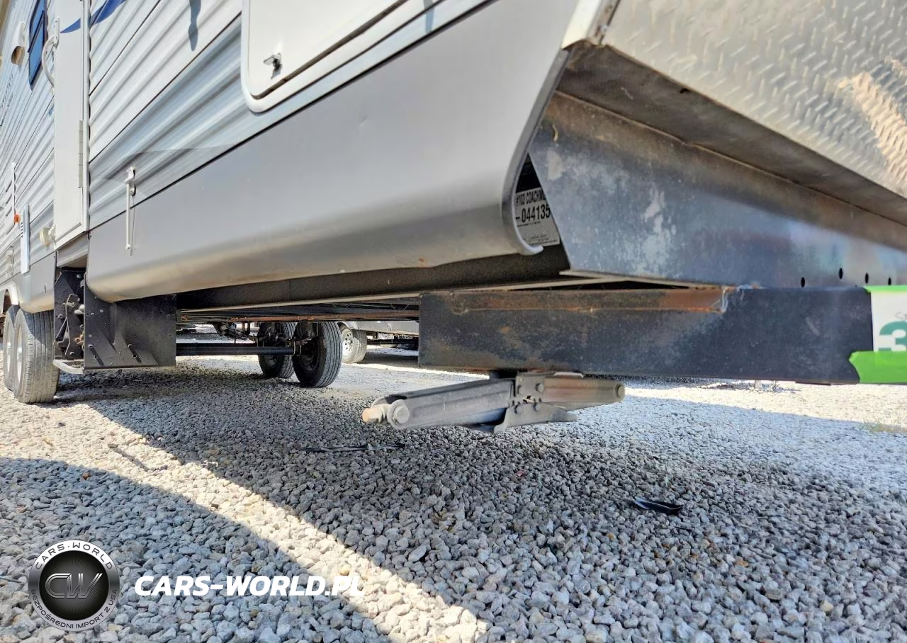 2013 Coachmen Catalina Camper VIN:5ZT2CAUB7DA014560 - 9