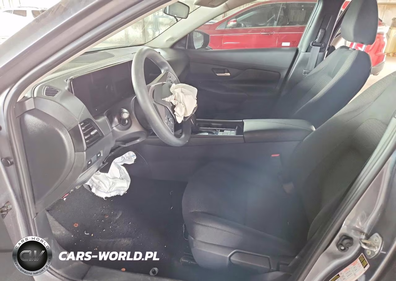 2026 Nissan Sentra S VIN:3N1AB9BV8TY230975 - 7