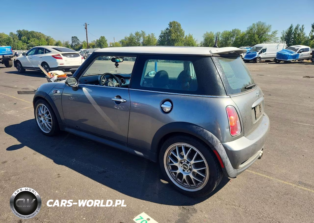 2004 Mini Cooper S VIN:WMWRE33494TD85071 - 2