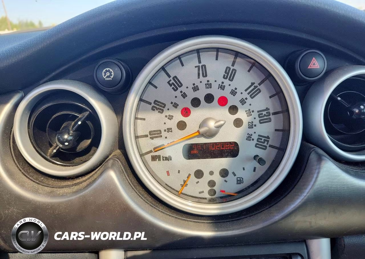 2004 Mini Cooper S VIN:WMWRE33494TD85071 - 9
