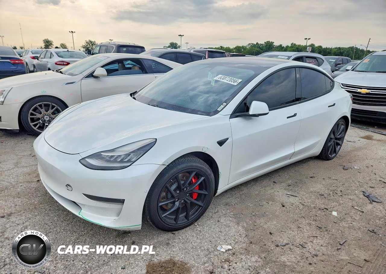 2020 Tesla Model 3 VIN:5YJ3E1EC9LF624733 - 1