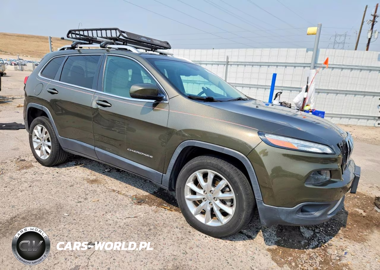 2015 Jeep Cherokee Limited VIN:1C4PJMDS4FW646369 - 4