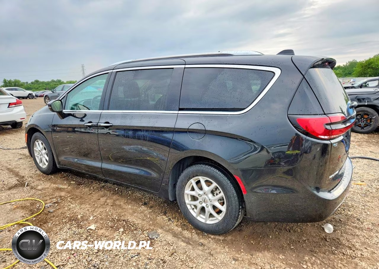 2021 Chrysler Pacifica Touring L VIN:2C4RC1BG0MR597953 - 2