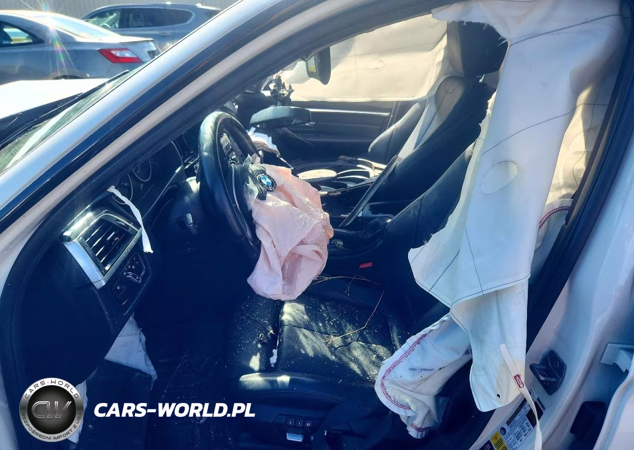 2017 BMW 330 Xi VIN:WBA8K3C5XHK679231 - 7