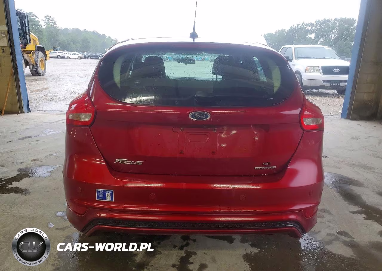 2015 Ford Focus Se VIN:1FADP3K26FL251437 - 6