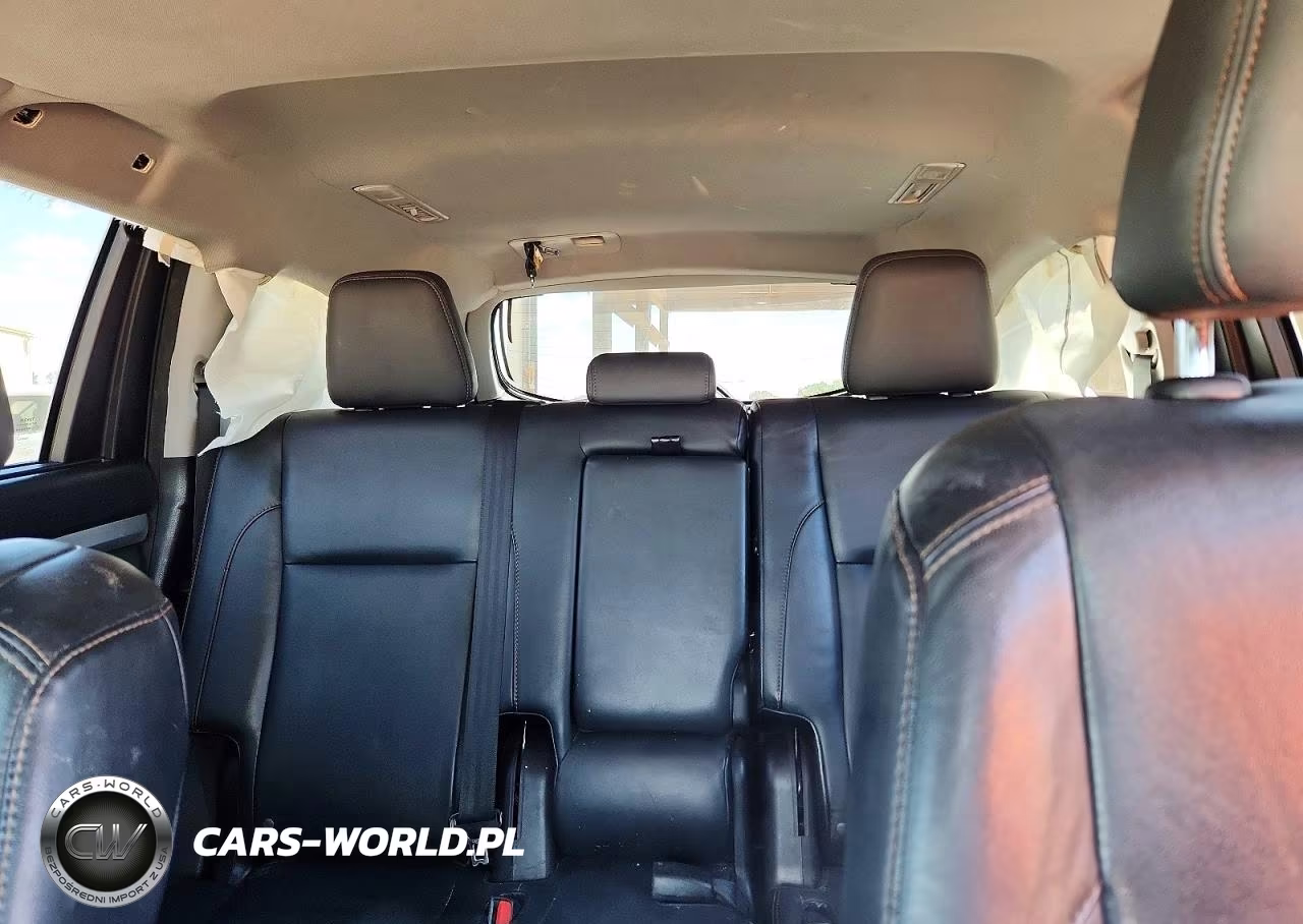 2014 Toyota Highlander Xle VIN:5TDKKRFH5ES031429 - 10