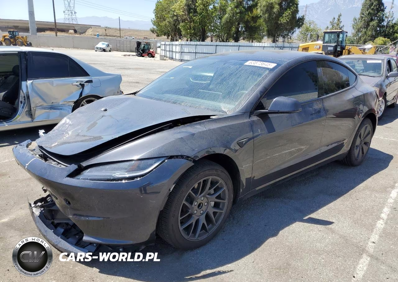 2025 Tesla Model 3