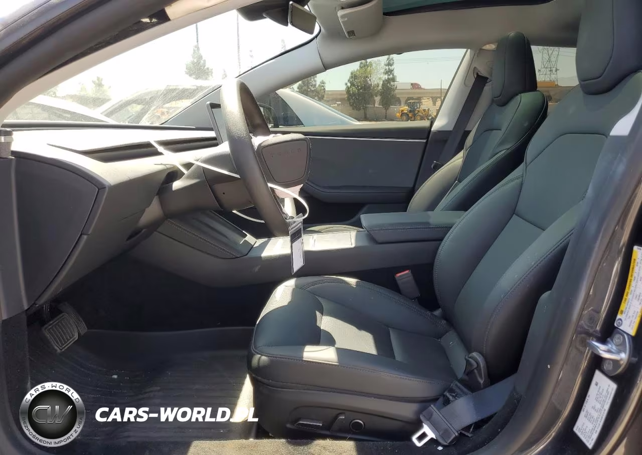 2025 Tesla Model 3 VIN:5YJ3E1EA3SF974758 - 7