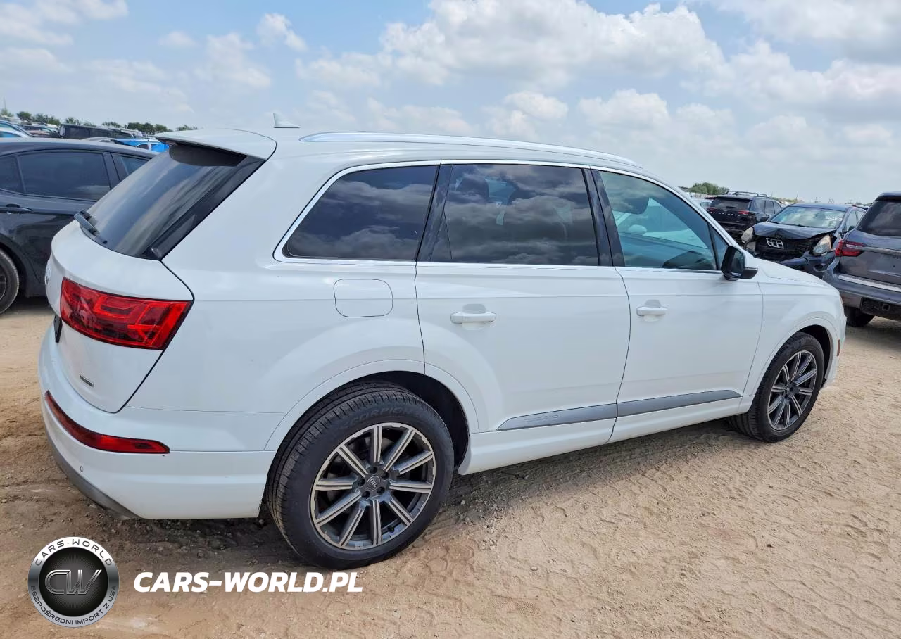 2018 Audi Q7 2.0T Premium VIN:WA1AHAF73JD026023 - 3