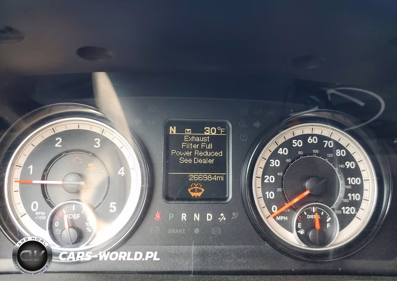 2018 Ram 5500 VIN:3C7WRNDL9JG386841 - 9