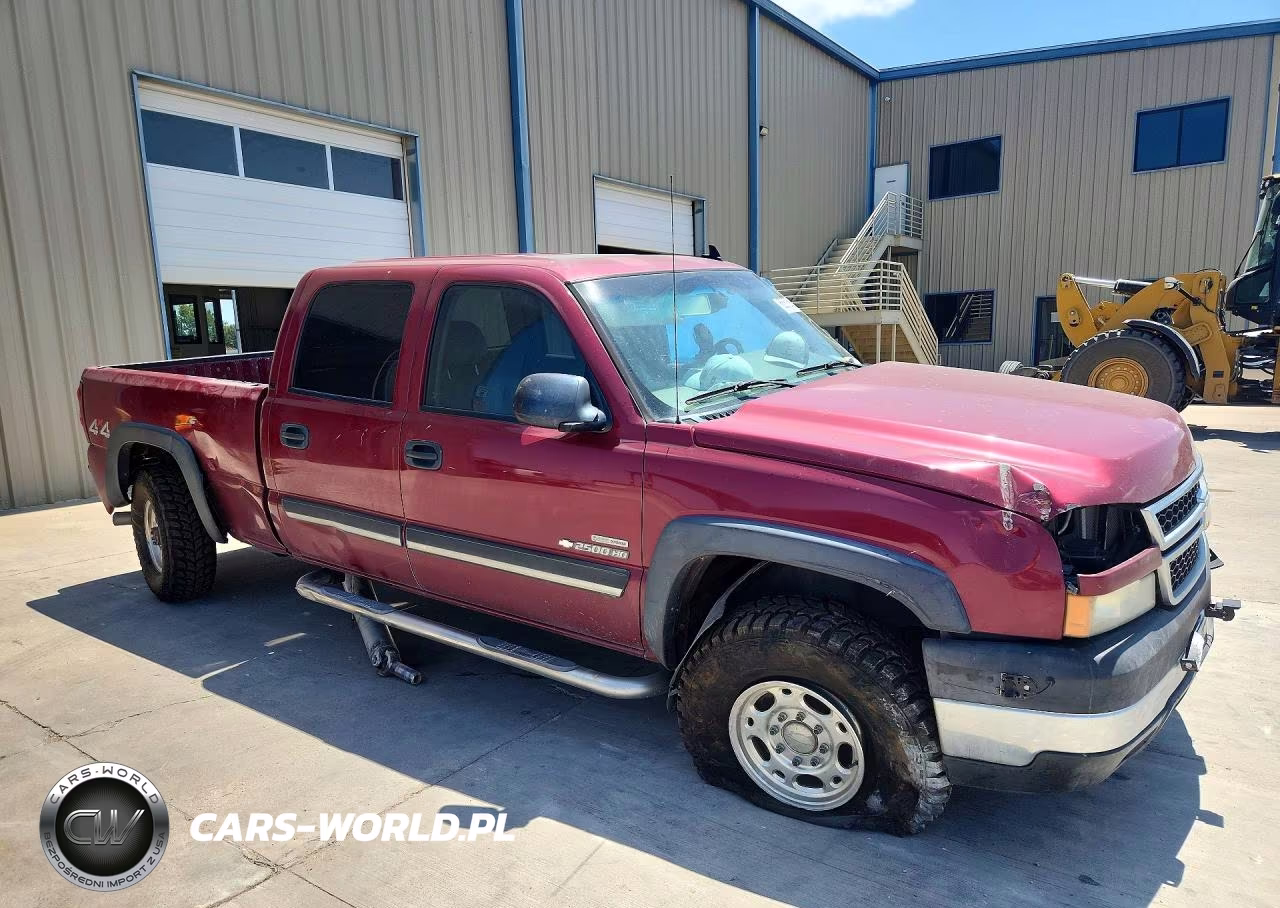 2007 Chevrolet Silverado K2500 Heavy Duty VIN:1GCHK23D67F113871 - 4