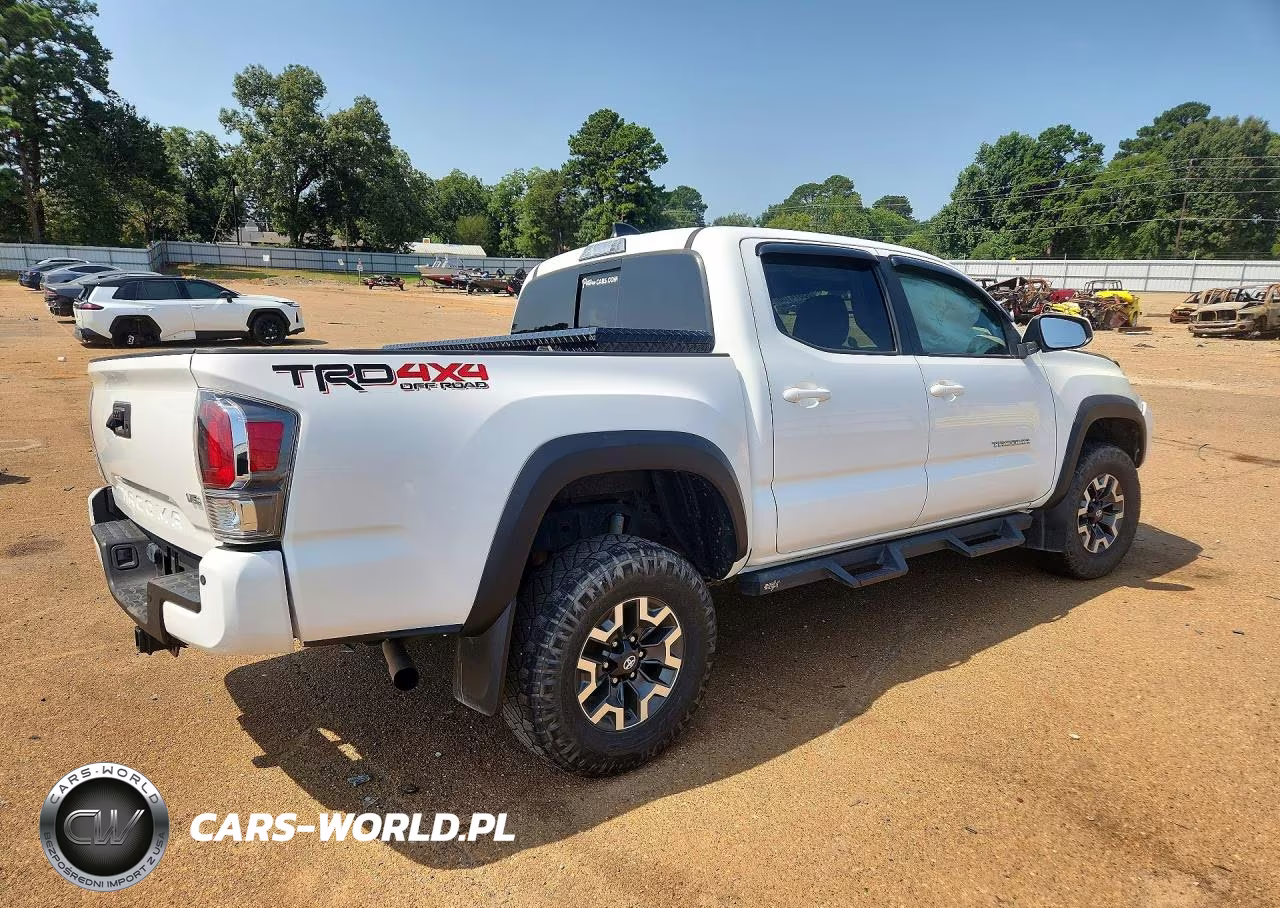 2023 Toyota Tacoma Trd Off-Road VIN:3TMCZ5AN8PM609676 - 3