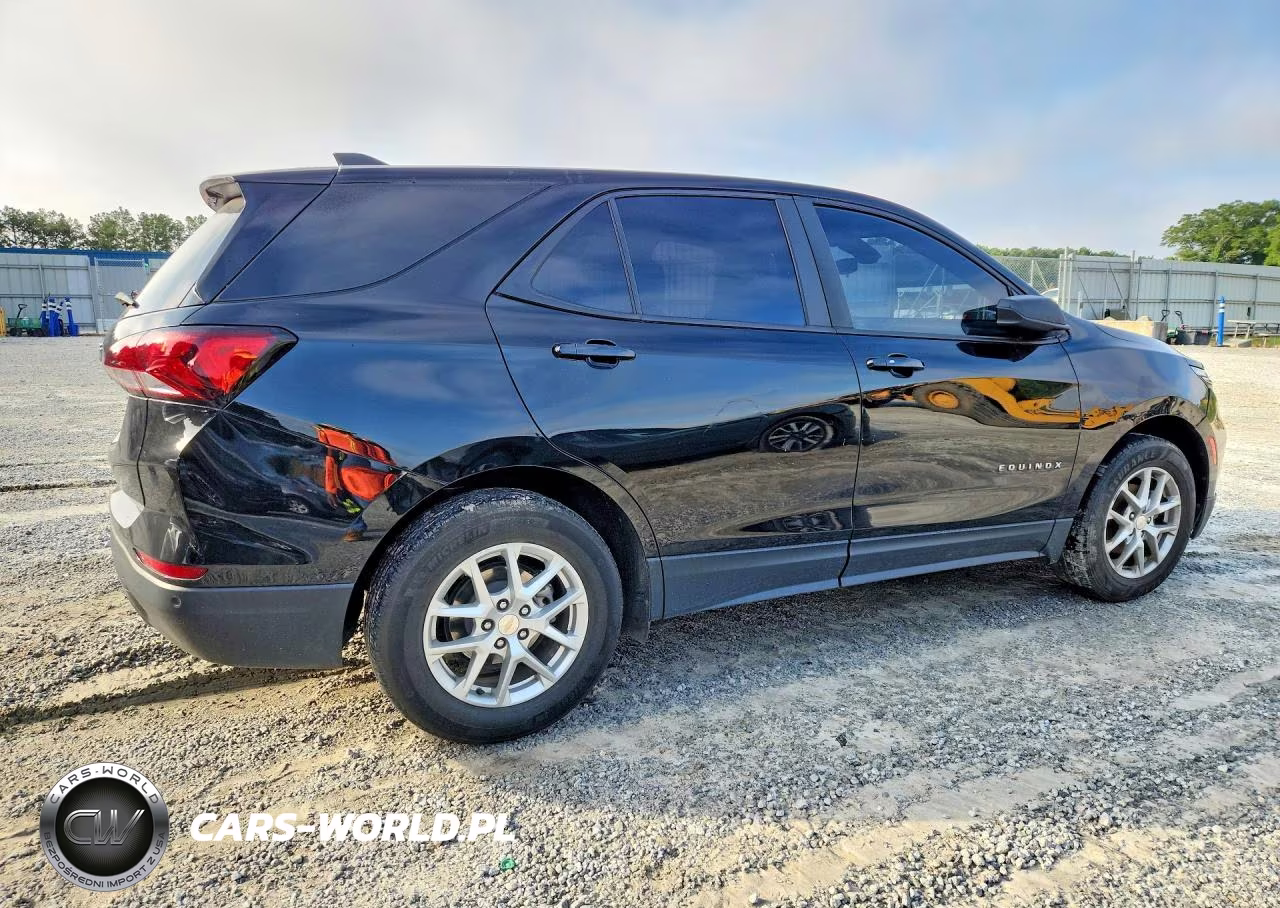 2023 Chevrolet Equinox Ls VIN:3GNAXHEG8PL172821 - 3
