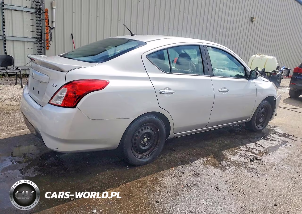 2018 Nissan Versa Sv VIN:3N1CN7AP5JK427660 - 3
