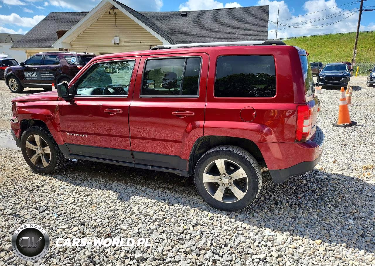 2008 Jeep Patriot Sport VIN:1J8FT28078D798947 - 2