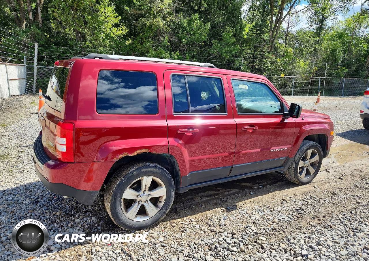 2008 Jeep Patriot Sport VIN:1J8FT28078D798947 - 3
