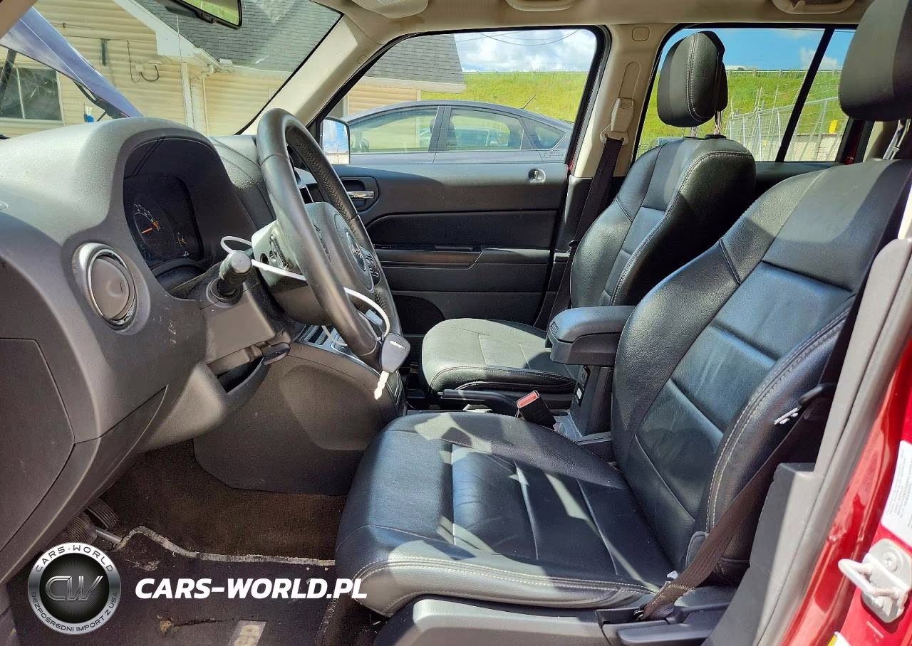2008 Jeep Patriot Sport VIN:1J8FT28078D798947 - 7