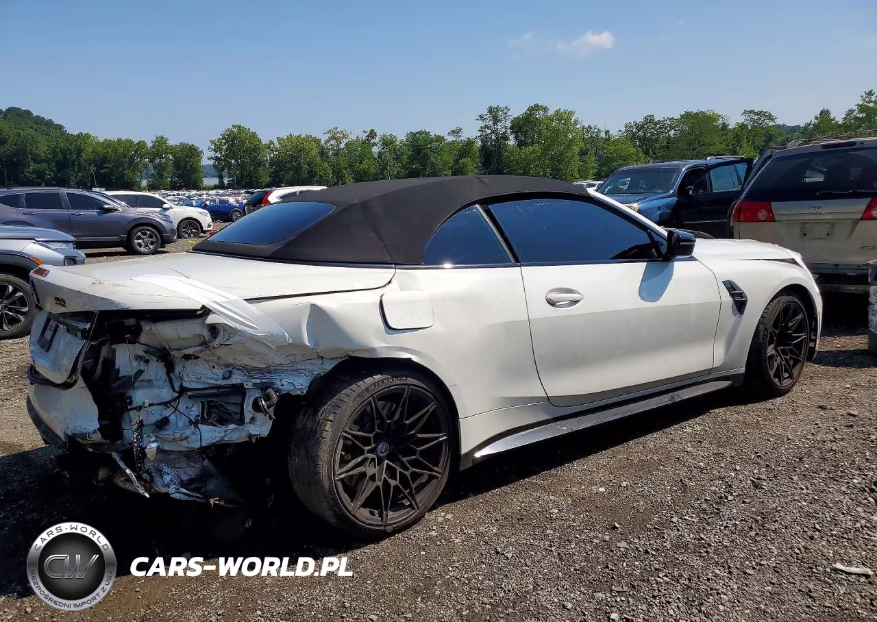 2023 BMW M4 Competition VIN:WBS33BA09PCL59671 - 3