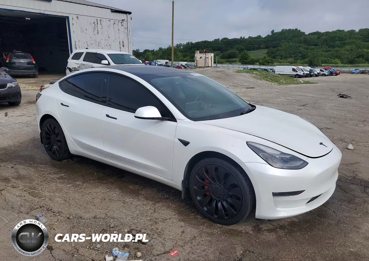 2023 Tesla Model 3 VIN:5YJ3E1EC2PF410530 - 4
